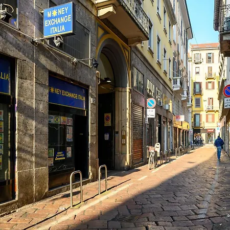 The Rent - Refined One-bedroom In The Historic Center * Milan