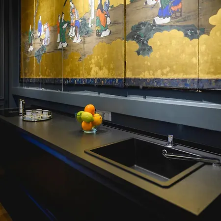 The Rent - Refined One-bedroom In The Historic Center Appartement *