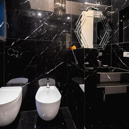 The Rent - Refined One-bedroom In The Historic Center * Milan