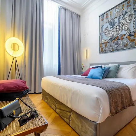 Apartment The Rent - Refined One-bedroom In The Historic Center
