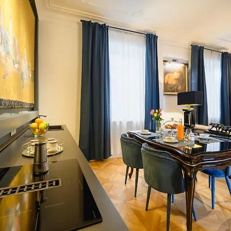 Apartment The Rent - Refined One-bedroom In The Historic Center